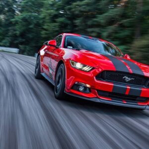 Ford Mustang GT- Jazda na torze