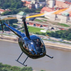 Lot helikopterem nad Warszawą dla 2-3 osób