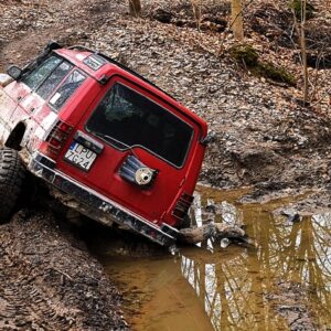 Szkolenie off-road - Nauka jazdy w trudnym terenie