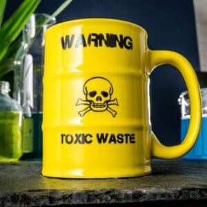 Kubek Toxic Waste w Kształcie Toksycznej Beczki